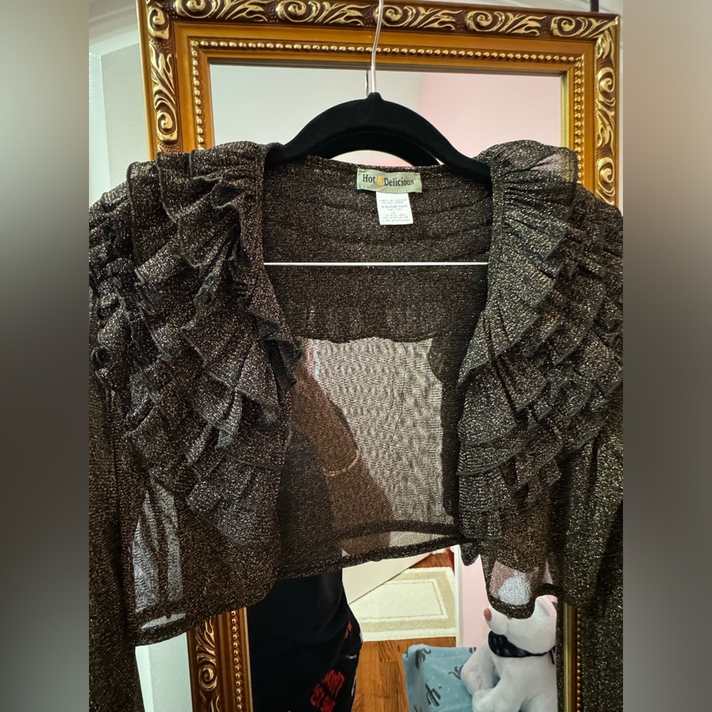 Open crop long sleeve shrug